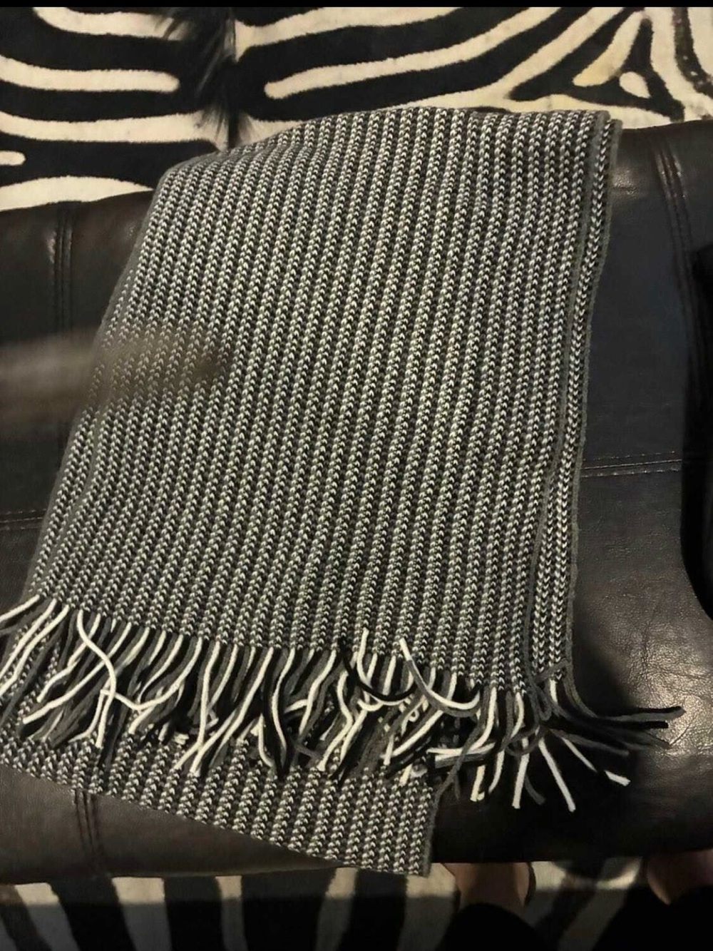 RW&CO. Black and White Herringbone Knit Scarf
